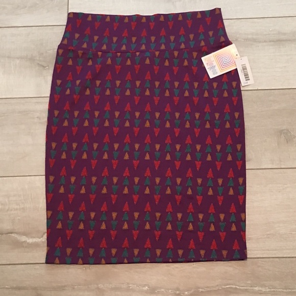 LuLaRoe Dresses & Skirts - LuLaRoe Cassie Skirt NWT Purple with Design